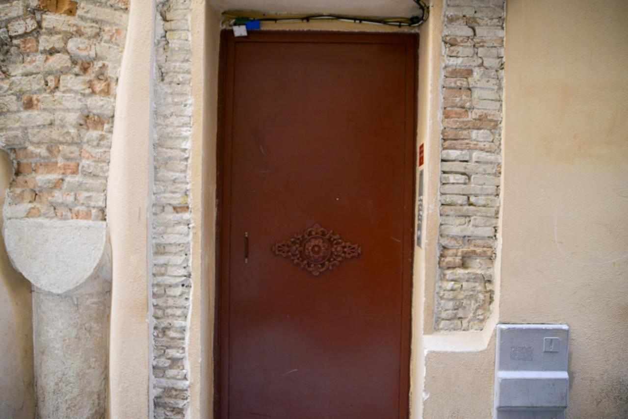 Sunny Apartment In Heart Of Nice Old Town Exterior photo